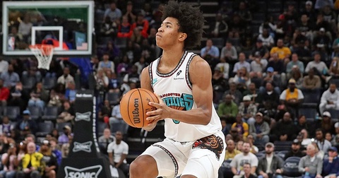 Джейлен Уэллс возглавил рейтинг лучших новичков NBA сезона-2024/25 Джейлен Уэллс возглавил рейтинг лучших новичков NBA сезона-2024/25