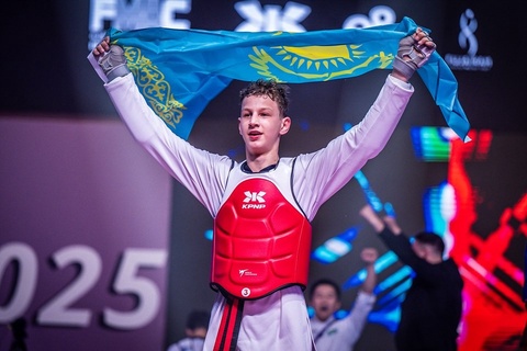 Чемпион мира! Хамзаальпер Ромашкин триумфально выступил на кадетском ЧМ по таеквондо Чемпион мира! Хамзаальпер Ромашкин триумфально выступил на кадетском ЧМ по таеквондо