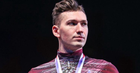 Александр Галлямов извинился перед Алиной Загитовой за шутки Александр Галлямов извинился перед Алиной Загитовой за шутки