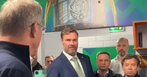 Гендиректор «Салавата» рассказал о продлении контракта с Виктором Козловым Гендиректор «Салавата» рассказал о продлении контракта с Виктором Козловым