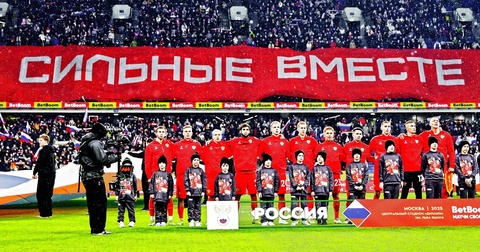 Матч Россия – Нигерия начнется с минуты молчания в память о жертвах теракта в Брянской области Матч Россия – Нигерия начнется с минуты молчания в память о жертвах теракта в Брянской области