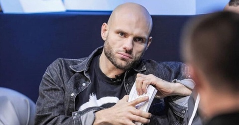 Сульянов и Бадаев гарантируют проведение схватки Сульянов и Бадаев гарантируют проведение схватки