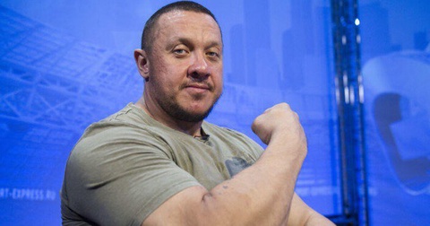Михаил Кокляев вошел в исполком Федерации тяжелой атлетики России Михаил Кокляев вошел в исполком Федерации тяжелой атлетики России