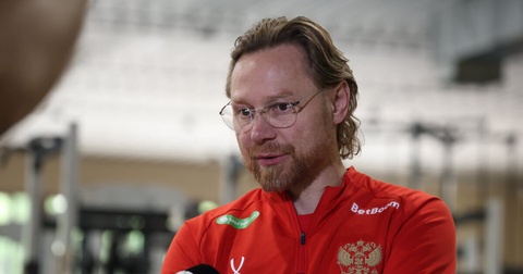 Карпин: «Наша цель не выиграть, а посмотреть на новые возможности команды» Карпин: «Наша цель не выиграть, а посмотреть на новые возможности команды»