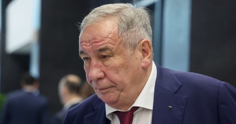 Тарпищев оценил шансы россиян на «Уимблдоне» Тарпищев оценил шансы россиян на «Уимблдоне»