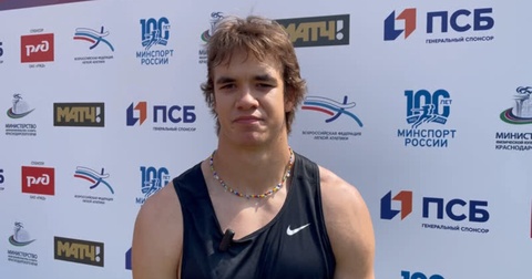 Александр Соловьев — чемпион NCAA по прыжкам с шестом в США