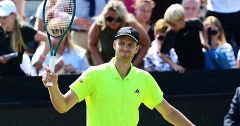 Хуберт Хуркач снялся с турнира ATP 500 в Галле из-за травмы спины Хуберт Хуркач снялся с турнира ATP 500 в Галле из-за травмы спины