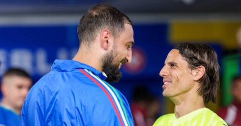Джанлуиджи Доннарумма признан лучшим вратарем мира по версии FourFourTwo Джанлуиджи Доннарумма признан лучшим вратарем мира по версии FourFourTwo
