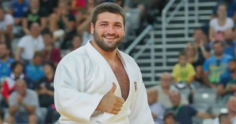 Владимир Путин поздравил Инала Тасоева с триумфом на чемпионате мира по дзюдо Владимир Путин поздравил Инала Тасоева с триумфом на чемпионате мира по дзюдо