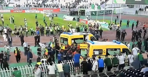 Трагедия на стадионе в Алжире: три болельщика погибли, более 80 ранены