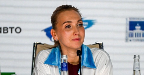 Елена Веснина: Медведев — фаворит финала в Галле против Бублика Елена Веснина: Медведев — фаворит финала в Галле против Бублика