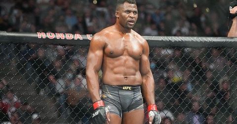 Фрэнсис Нганну и его реакция на предложение вернуться в UFC Фрэнсис Нганну и его реакция на предложение вернуться в UFC