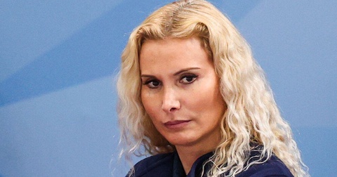 Этери Тутберидзе украсила обложку журнала «Мнение редакции* может не совпадать» Этери Тутберидзе украсила обложку журнала «Мнение редакции* может не совпадать»