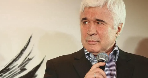 Ловчев о лимите на легионеров: «Иностранцы должны давать импульс, но уровень нашего футбола падает» Ловчев о лимите на легионеров: «Иностранцы должны давать импульс, но уровень нашего футбола падает»