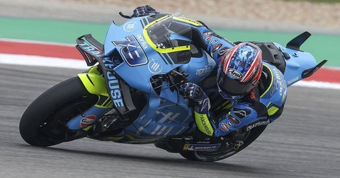 Мотоцикл загорелся во время практики Гран-при Нидерландов MotoGP Мотоцикл загорелся во время практики Гран-при Нидерландов MotoGP